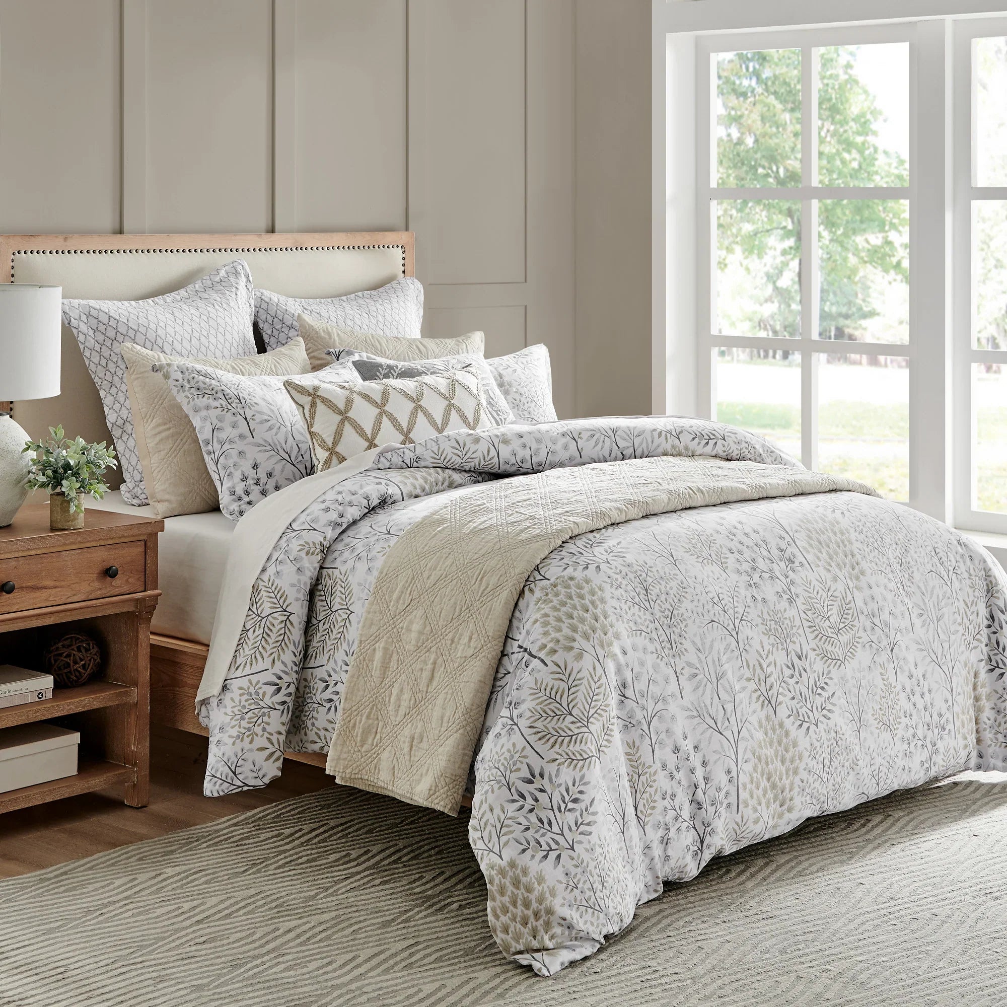 Comforters & Sets