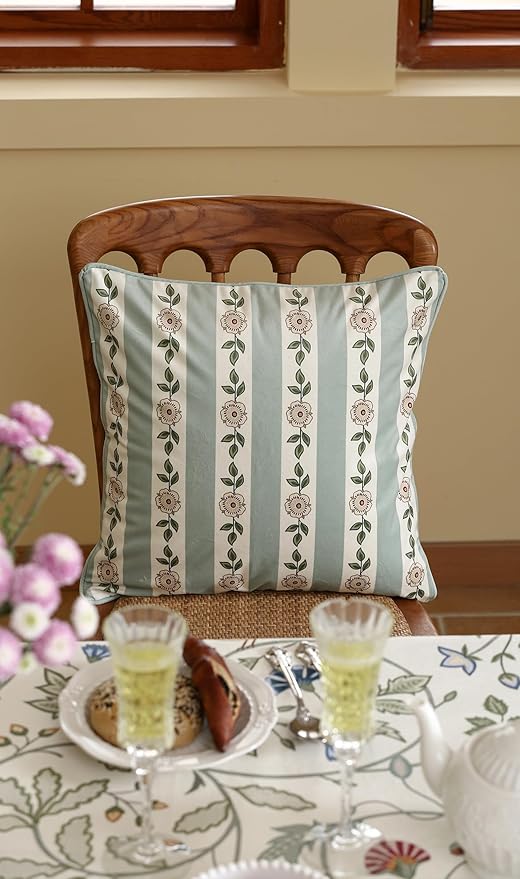 Throw Pillow Covers Pack of 1,Green Cozy Velvet Farmhouse with Flowers and Leaves Pattern Pillowcases,Decoration Square Pillows Cushion Covers for Couch Sofa Bed Car Chair,18"x18"…