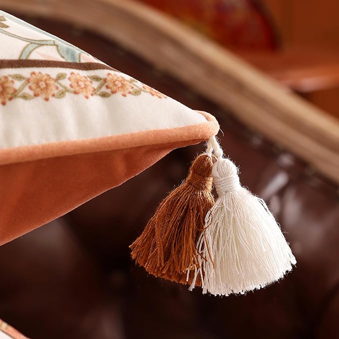 Velvet Square Vintage Throw Pillow Covers,Orange Floral with Wild Flowers Pattern Cozy Pillowcases,Decoration Pillows Cover for Couch Sofa Bed Car Chair Thanksgiving,18"x18"