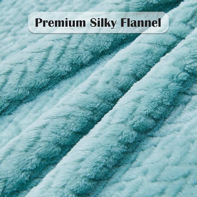NEWCOSPLAY Super Soft Throw Blanket Mint Green Premium Silky Flannel Fleece Leaves Pattern Lightweight Bed Blanket All Season Use (Mint Green, Throw(50"x60"))