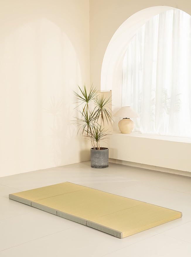 MustMat Thick Tatami Mat Twin XL Floor Mattress Japanese Tatami Bed with Storage Bag 39 x 80 x 2 in (Gray)