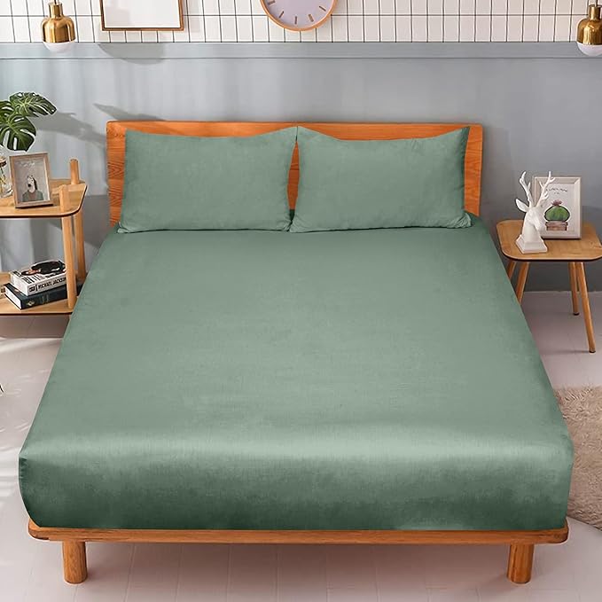 ROYALE LINENS 300 Thread Count 100% Long Staple Combed Cotton Fitted Sheet Twin XL - Super Soft Deep Pocket Bottom Sheet - Fitted Sheets Only - Elastic Sheets (Twin XL, Sage Green)