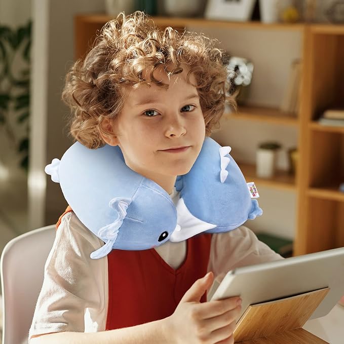 Niuniu Daddy Blue Axolotl Kids Travel Pillow Road Trip Essentials for 3-8 Y/O, Soft Memory Foam Kids Neck Pillow for Airplane Car Travel Portable Cervical Pillow with Boys Girls for Long Trip