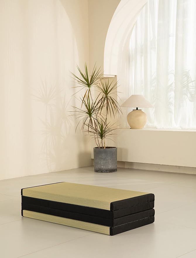 MustMat Thick Tatami Mat Twin XL Floor Mattress Japanese Tatami Bed with Storage Bag 39 x 80 x 2 in (Black)