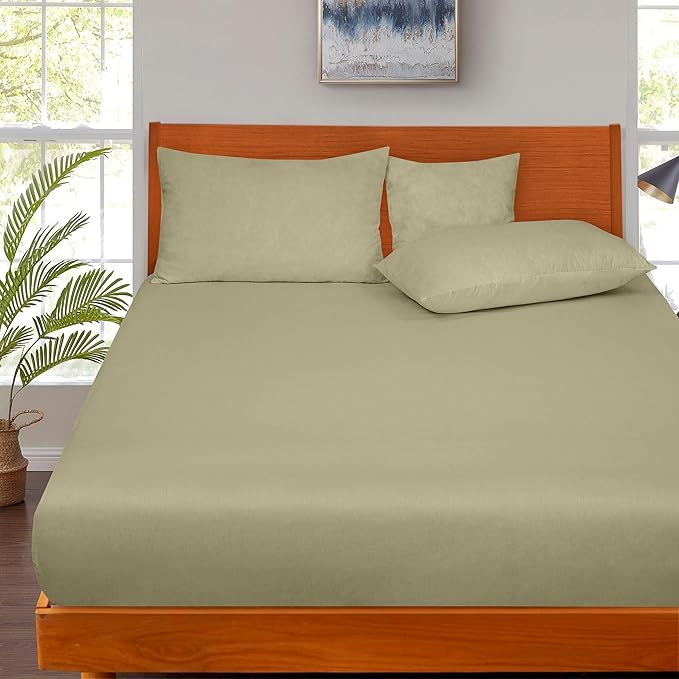 ROYALE LINENS 300 Thread Count 100% Long Staple Combed Cotton Fitted Sheet Full - Super Soft Deep Pocket Bottom Sheet - Fitted Sheets Only - Elastic Sheets (Full, Sage Green)