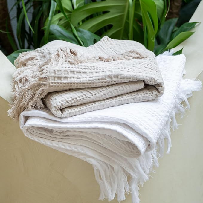 100% Cotton Waffle King Blanket with Fringe 104"x90", Pre-Washed Waffle Weave Blanket for All Season, Lightweight Breathable Soft Cozy Throw Blanket for Couch, Bed, Travel (White)
