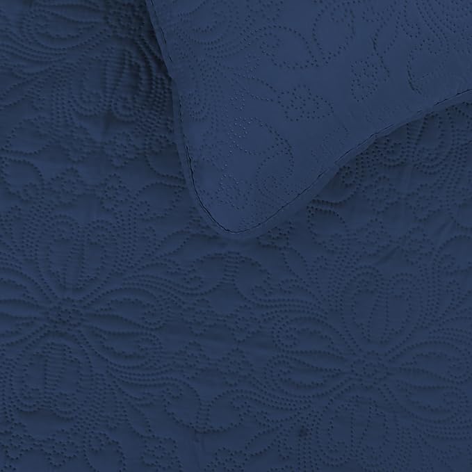 Easy-Going Full/Queen Size Reversible Quilt Set with 1 Quilt and 2 Pillow Shams, Soft Bed Quilt Cover, Water Resistant Lightweight Microfiber Bedspread, Stain Resistant, Damask-Dark Blue/Light Blue