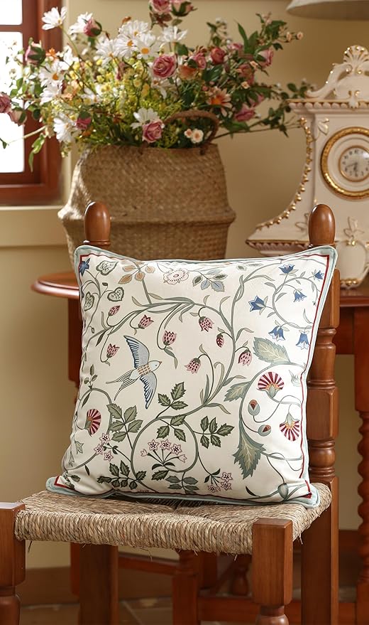 Square Throw Pillow Covers, Green Cozy Velvet Farmhouse with Birds and Flowers Pattern Pillowcases,Decoration Pillows Cushion Covers for Couch Sofa Bed Car Chair,18"x18"