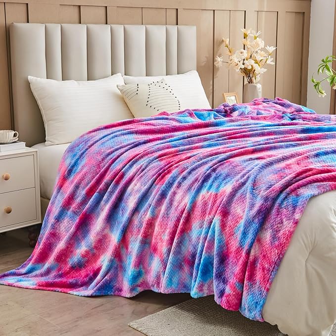 NEWCOSPLAY Super Soft Throw Blanket Deep Purple Rainbow Premium Silky Flannel Fleece Leaves Pattern Lightweight Bed Blanket All Season Use (Deep Purple Rainbow, Throw(50"x60"))