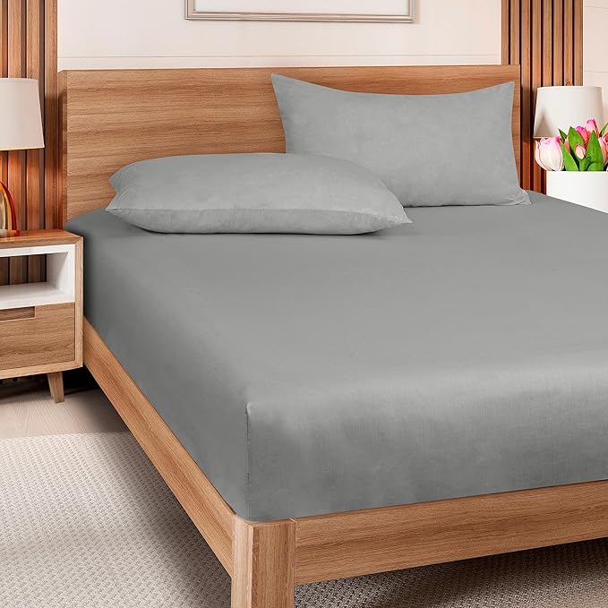 ROYALE LINENS 300 Thread Count 100% Long Staple Combed Cotton Fitted Sheet Full - Super Soft Deep Pocket Bottom Sheet - Fitted Sheets Only - Elastic Sheets (Full, Silver)