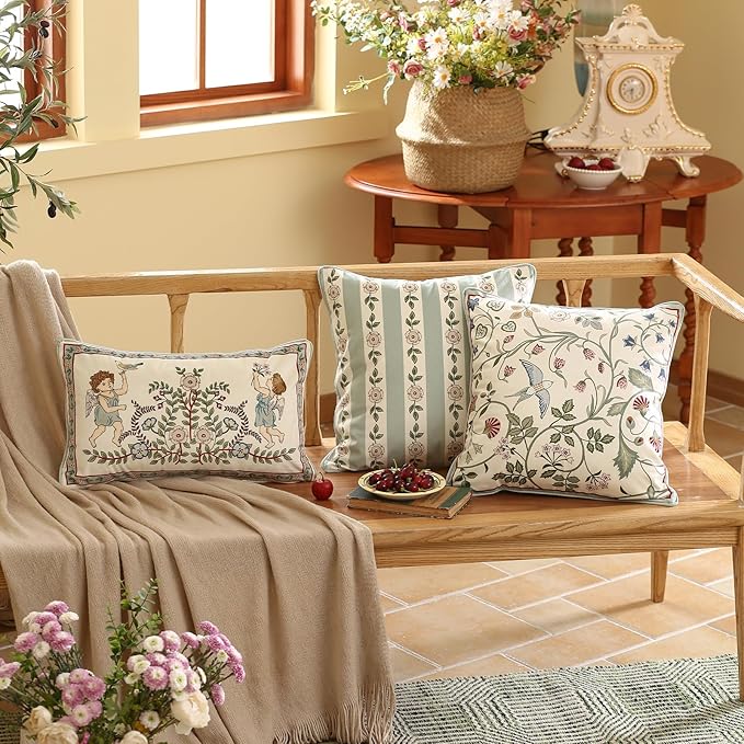 Square Throw Pillow Covers, Green Cozy Velvet Farmhouse with Birds and Flowers Pattern Pillowcases,Decoration Pillows Cushion Covers for Couch Sofa Bed Car Chair,18"x18"