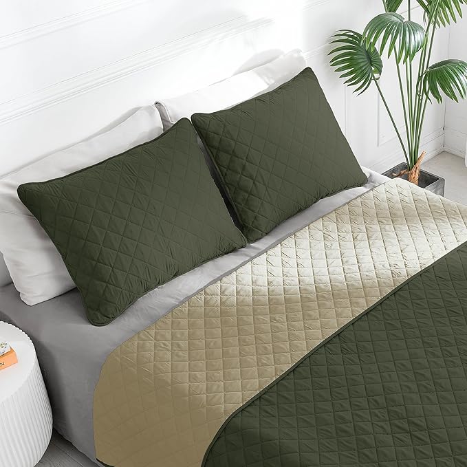 Easy-Going Full/Queen Size Reversible Quilt Set with 1 Quilt and 2 Pillow Shams, Soft Bed Quilt Cover, Water Resistant Lightweight Microfiber Bedspread, Stain Resistant, Army Green/Beige