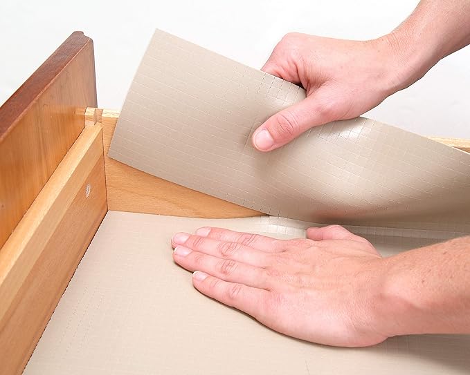 Con-Tact Brand Zip-N-Fit Solid Grip Liner, 18" x 4', Taupe (04F-CZ6U59-06AZ)