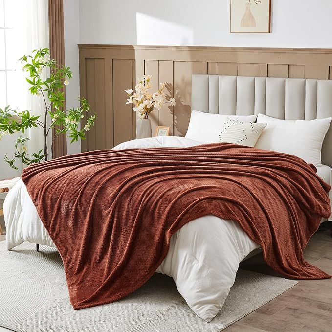 NEWCOSPLAY Super Soft Queen Blanket Coffee Premium Silky Flannel Fleece Leaves Pattern Lightweight Bed Blanket All Season Use (Coffee, Queen(90"x90"))