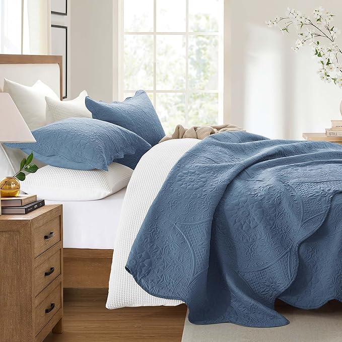 IR Imperial Rooms King Quilt Bedding Set Size (106" x 96") + 2 Pillow Shams (20" x 36"+ 2") - 3 Pcs All Season Lightweight Reversible Microfiber Coverlet Floral Embossed Quilt Bedspread (Light Blue)