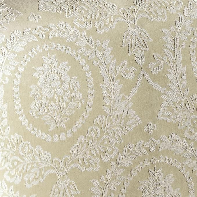 Timeless Vintage Style Bedding | Neutral Sage and Ecru | Textured Matelasse Rose Medallions and Leaves | 6 Piece Lightweight Bed Set: Oversized Full Bedspread, 4 Standard Shams, & Square Accent Pillow