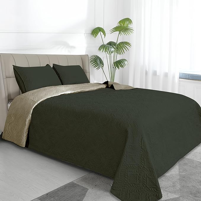 Easy-Going Twin Size Reversible Quilt Set with 1 Quilt and 1 Pillow Sham, Soft Bed Quilt Cover, Water Resistant Lightweight Microfiber Bedspread, Stain Resistant, Olive Leaf-Army Green/Beige