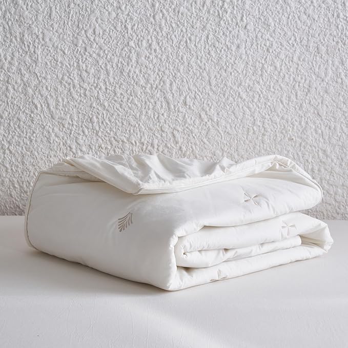 Simple&Opulence Cooling Quilted Mattress Pad – Fitted Sheet Mattress Protector Cover with Elastic Corners, Soft & Breathable, 16 Inch Deep Pocket (Cream Khaki,Twin)