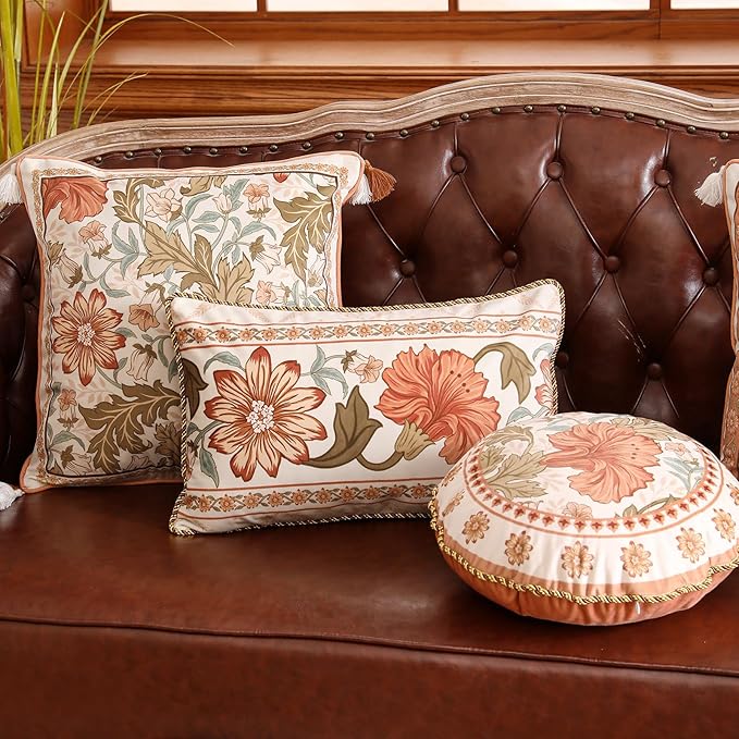 Velvet Square Vintage Throw Pillow Covers,Orange Floral with Wild Flowers Pattern Cozy Pillowcases,Decoration Pillows Cover for Couch Sofa Bed Car Chair Thanksgiving,18"x18"