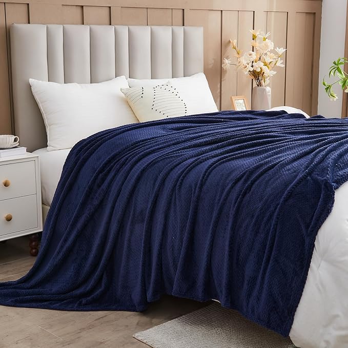 NEWCOSPLAY Super Soft Throw Blanket Dark Navy Premium Silky Flannel Fleece Leaves Pattern Lightweight Bed Blanket All Season Use (Dark Navy, Throw(50"x60"))
