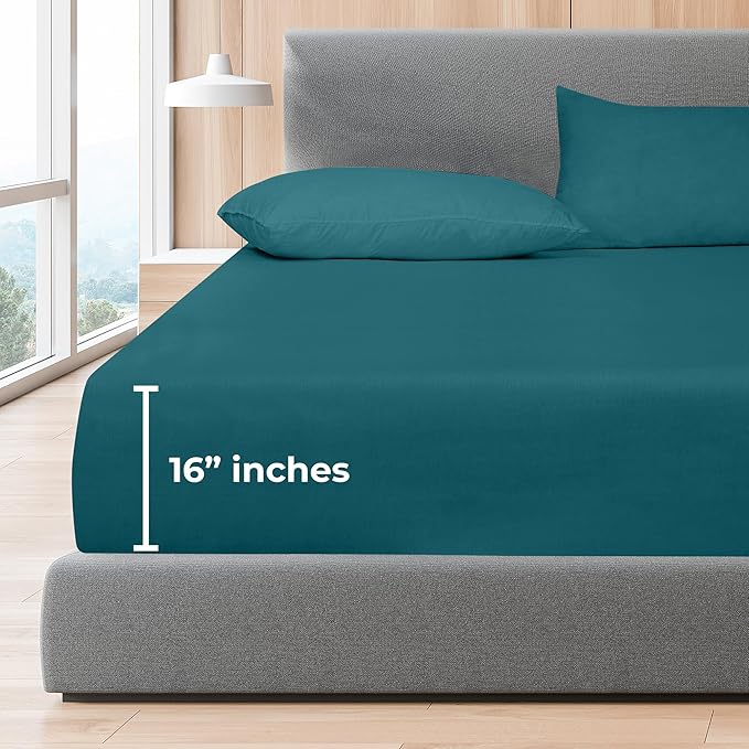 ROYALE LINENS 300 Thread Count 100% Long Staple Combed Cotton Fitted Sheet Full - Super Soft Deep Pocket Bottom Sheet - Fitted Sheets Only - Elastic Sheets (Full, Teal)