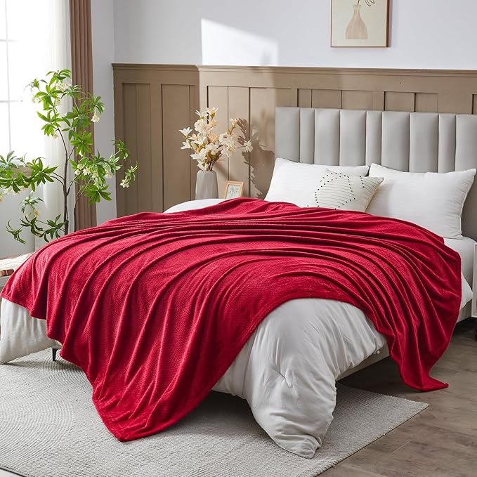 NEWCOSPLAY Super Soft King Blanket Red Premium Silky Flannel Fleece Leaves Pattern Lightweight Bed Blanket All Season Use (Red, King(90"x110"))