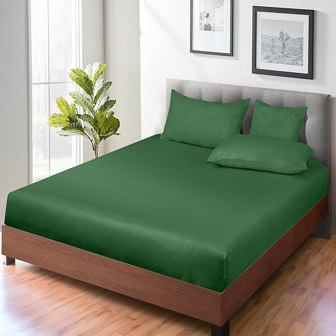 ROYALE LINENS 300 Thread Count 100% Long Staple Combed Cotton Fitted Sheet California King - Super Soft Deep Pocket Bottom Sheet - Fitted Sheets Only - Elastic Sheets (Cal King, Hunter Green)