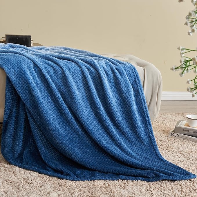 NEWCOSPLAY Super Soft Throw Blanket Ombre Blue Premium Silky Flannel Fleece Leaves Pattern Lightweight Bed Blanket All Season Use (Ombre Blue, Throw(50"x60"))