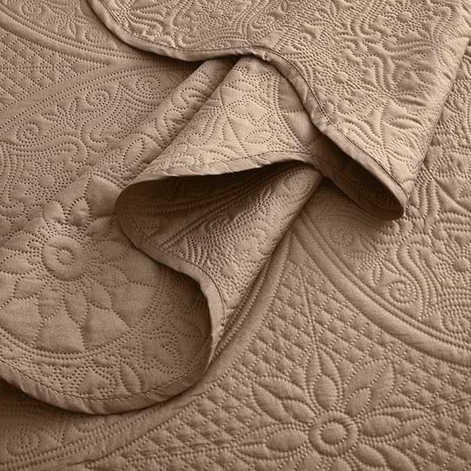 IR Imperial Rooms Twin Quilt Bedding Set Size (68” x 86”) + 1 Pillow Shams (20” x 26” + 2”) - 2 Pcs All Season Lightweight Reversible Microfiber Coverlet Floral Embossed Quilt Bedspread (Beige)