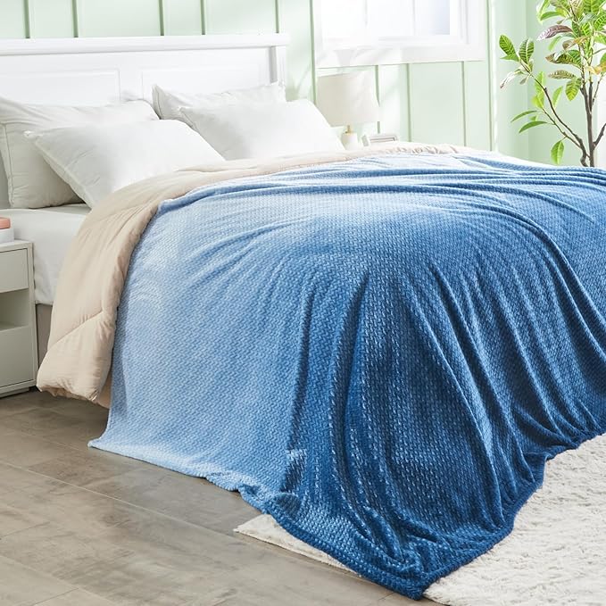 NEWCOSPLAY Super Soft Throw Blanket Ombre Blue Premium Silky Flannel Fleece Leaves Pattern Lightweight Bed Blanket All Season Use (Ombre Blue, Throw(50"x60"))