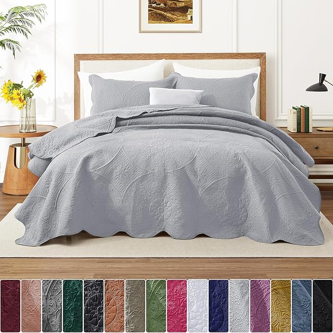 IR Imperial Rooms King Quilt Bedding Set Size (106" x 96") + 2 Pillow Shams (20" x 36"+ 2") - 3 Pcs All Season Lightweight Reversible Microfiber Coverlet Floral Embossed Quilt Bedspread (Silver)