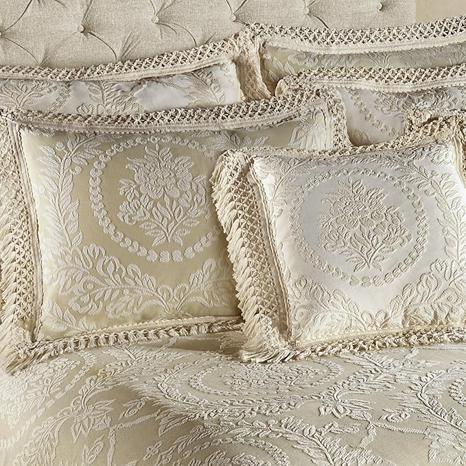 Timeless Vintage Style Bedding with Fringe Edges | Neutral Sage and Ecru | Textured Matelasse Rose Medallions and Leaves | 5-Pc Lightweight Bed Set: Oversized Queen Bedspread & 4 Standard Pillow Shams
