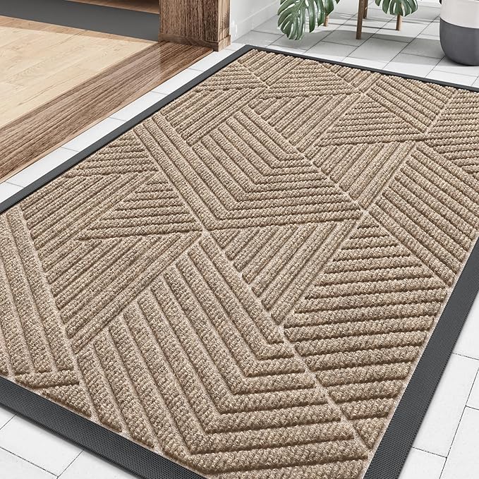 Smiry Front Door Mat Outside Entrance, Heavy Duty Sturdy Natural Rubber Doormat, Trap Dirt and Moisture, Easy Clean Low Profile Mats for Indoor Outdoor Entry, Irregular Triangle (29.5x17, Mixed Camel)