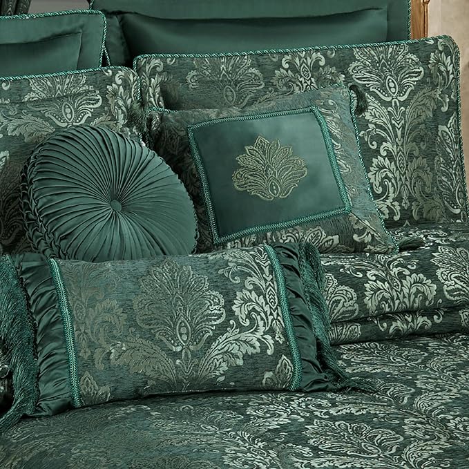 Touch of Class Camelot Luxury Bedding | Striking Emerald Green | Matte Satin Damask on Textured Jacquard-Woven Chenille 6 Piece Set Includes King Bedspread, 2 King Shams, and 3 Decorative Pillows