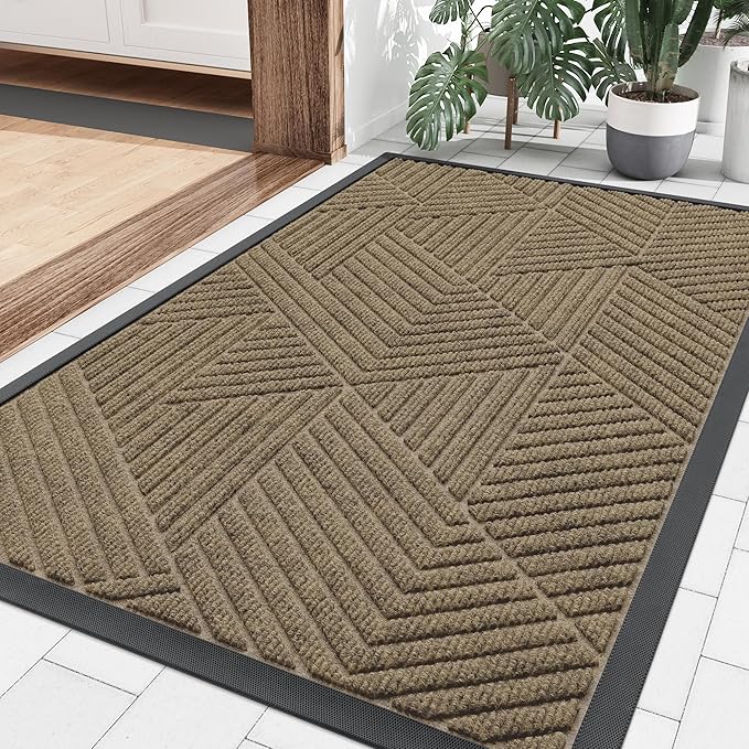 Smiry Front Door Mat Outside Entrance, Heavy Duty Sturdy Natural Rubber Doormat, Trap Dirt and Moisture, Easy Clean Low Profile Mats for Indoor Outdoor Entry, Irregular Triangle (29.5x17, Camel)