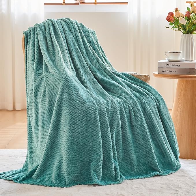 NEWCOSPLAY Super Soft Throw Blanket Light Teal Premium Silky Flannel Fleece Leaves Pattern Lightweight Bed Blanket All Season Use (Light Teal, Throw(50"x60"))