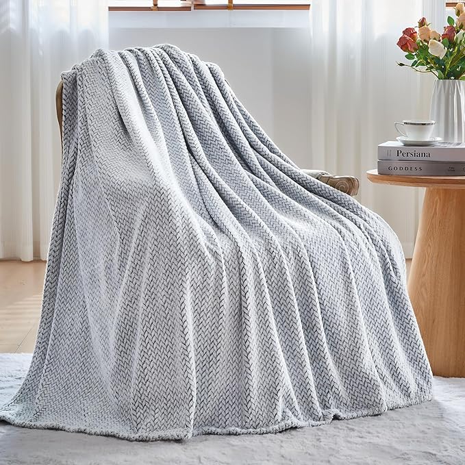NEWCOSPLAY Super Soft King Blanket Frosty Dark Grey Premium Silky Flannel Fleece Leaves Pattern Lightweight Bed Blanket All Season Use (Frosty Dark Grey, King(90"x110"))